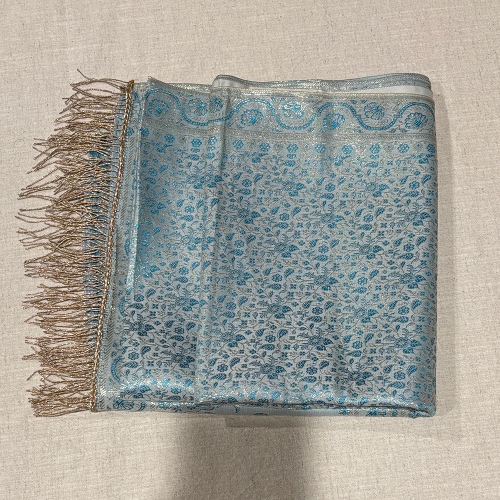 Elegant Blue and Gold Women's Scarf